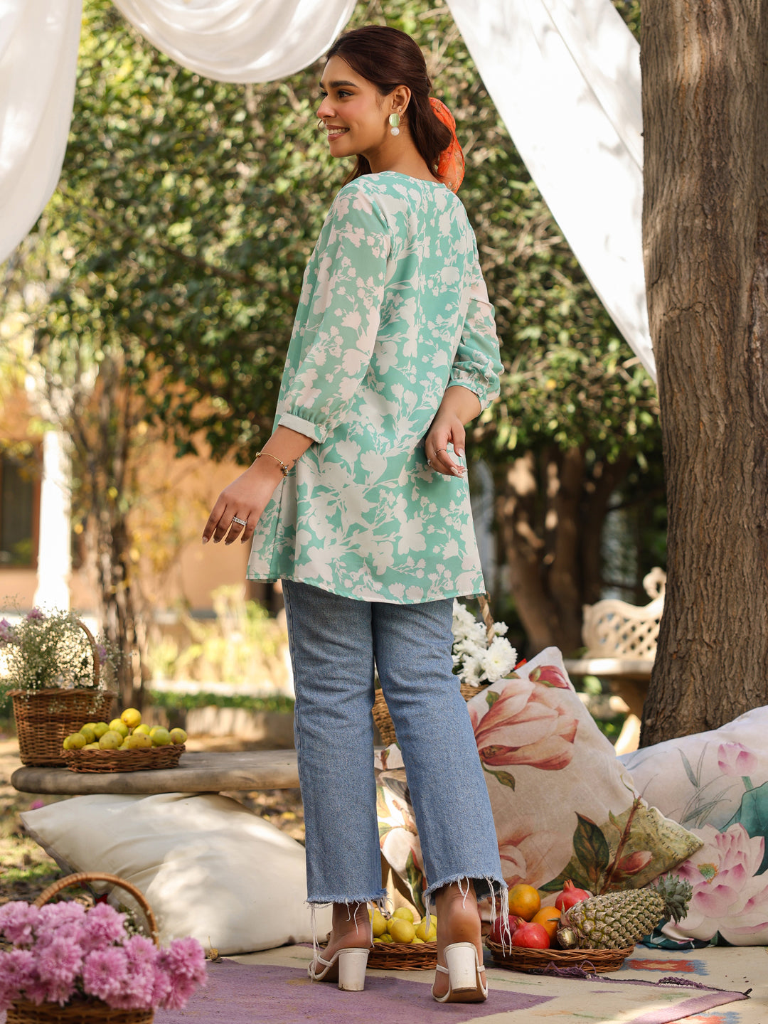 Green Georgette Floral Printed A-Line Tunic - qivii
