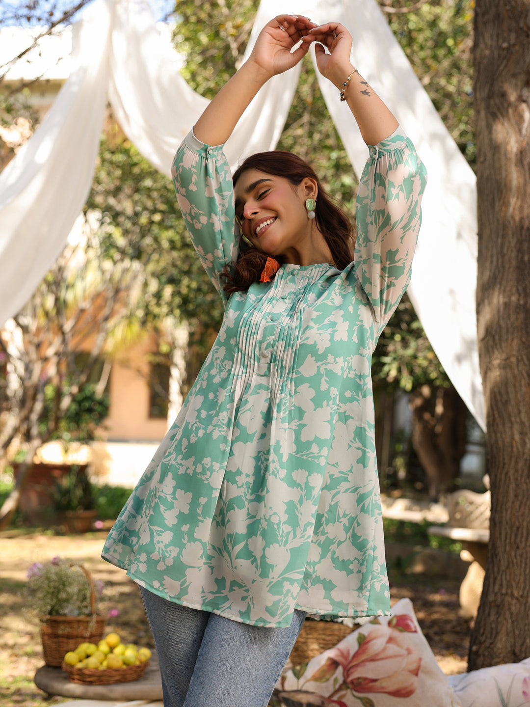 Green Georgette Floral Printed A-Line Tunic - qivii