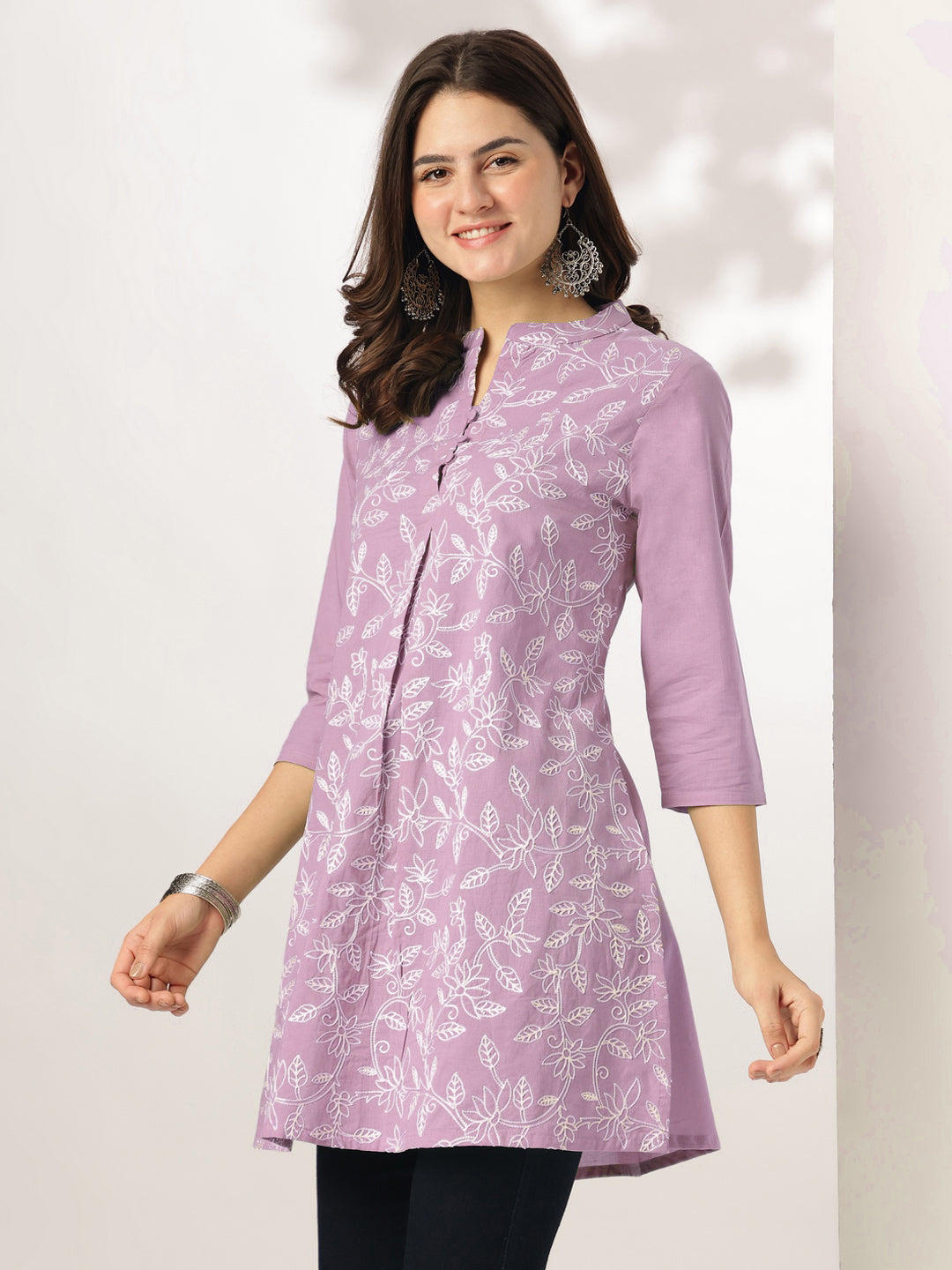 Janasya Women's Lavender Pure Cotton Chikankari Embroidered Straight Tunic - qivii