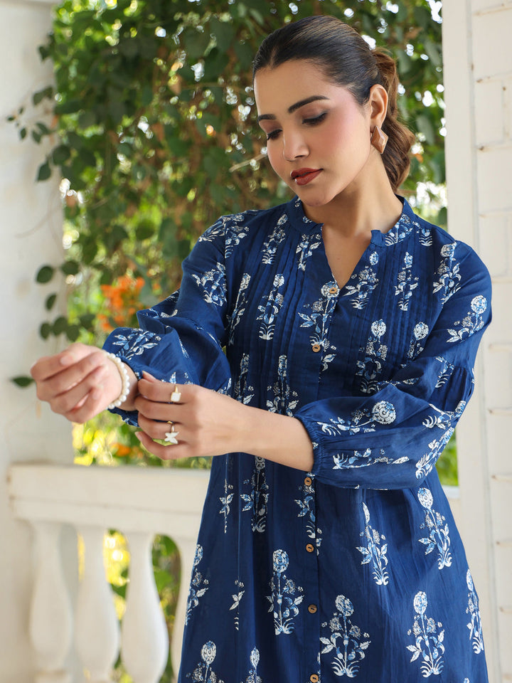 Indigo Pure Cotton Floral Printed Pleated Kurta - qivii