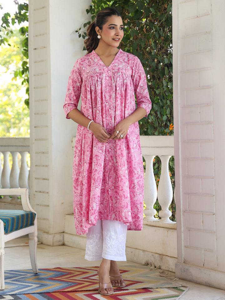 Pink Pure Cotton Floral Printed Empire Kurta - qivii