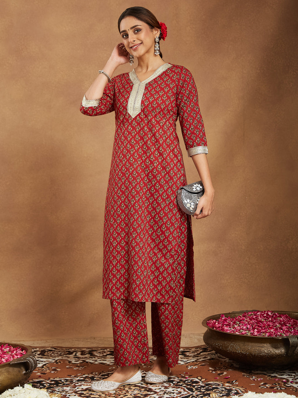 Janasya Women's Maroon Pure Cotton Embellished Floral Printed Straight Kurta With Pant Set