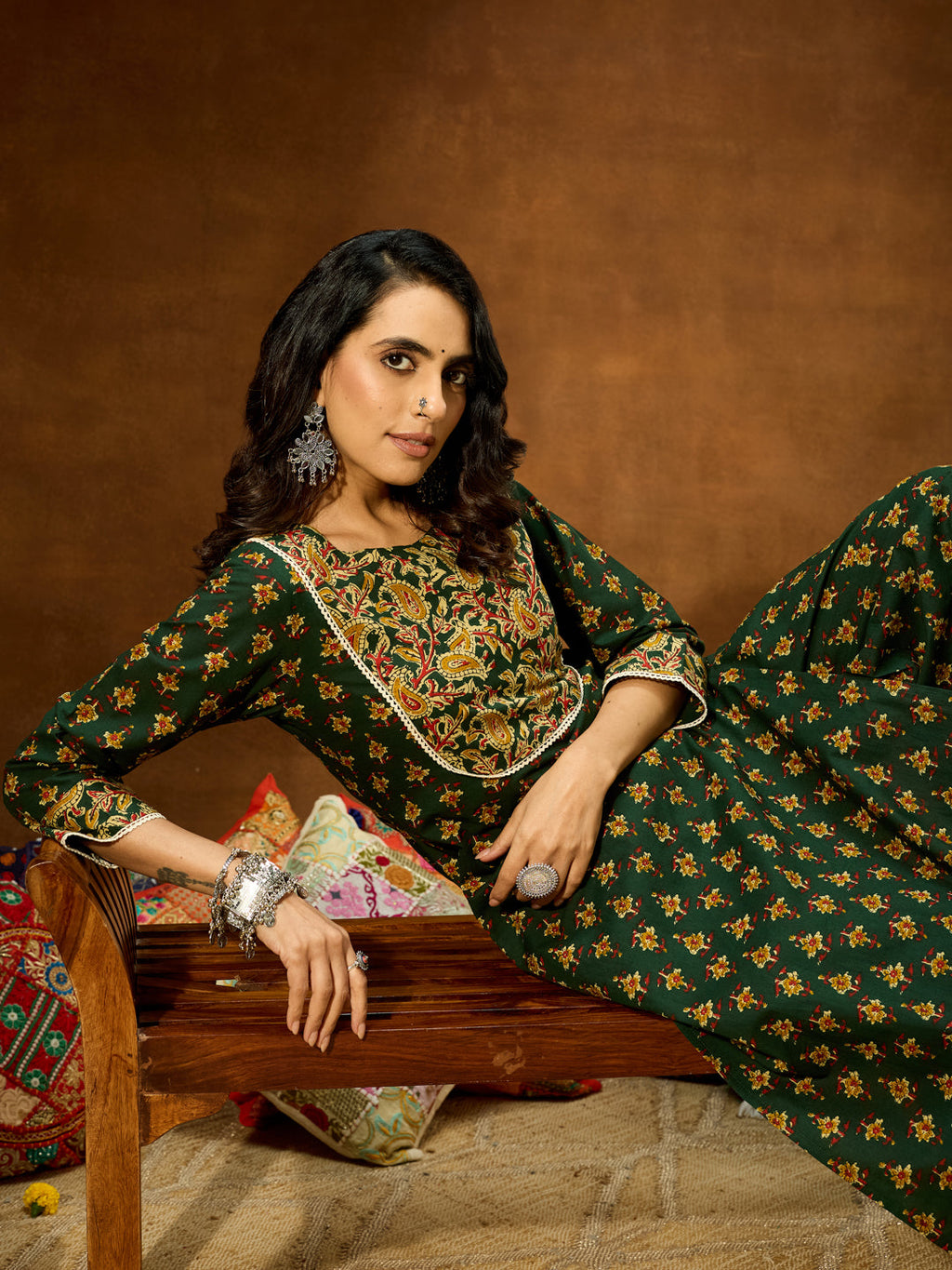 Janasya Women's Green Pure Cotton Floral Printed Straight Kurta Set