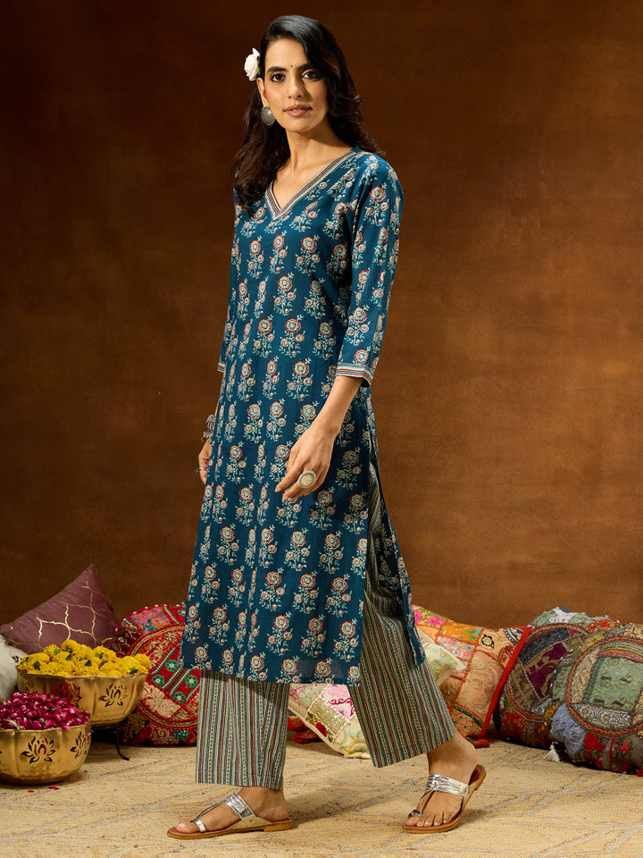 Janasya Women's Blue Pure Cotton Floral Printed Straight Kurta Pant Set - qivii