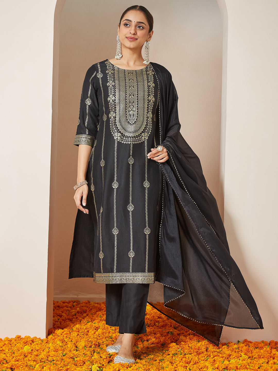 Janasya Women's Black Silk Blend Gold Printed Straight Kurta Set - qivii