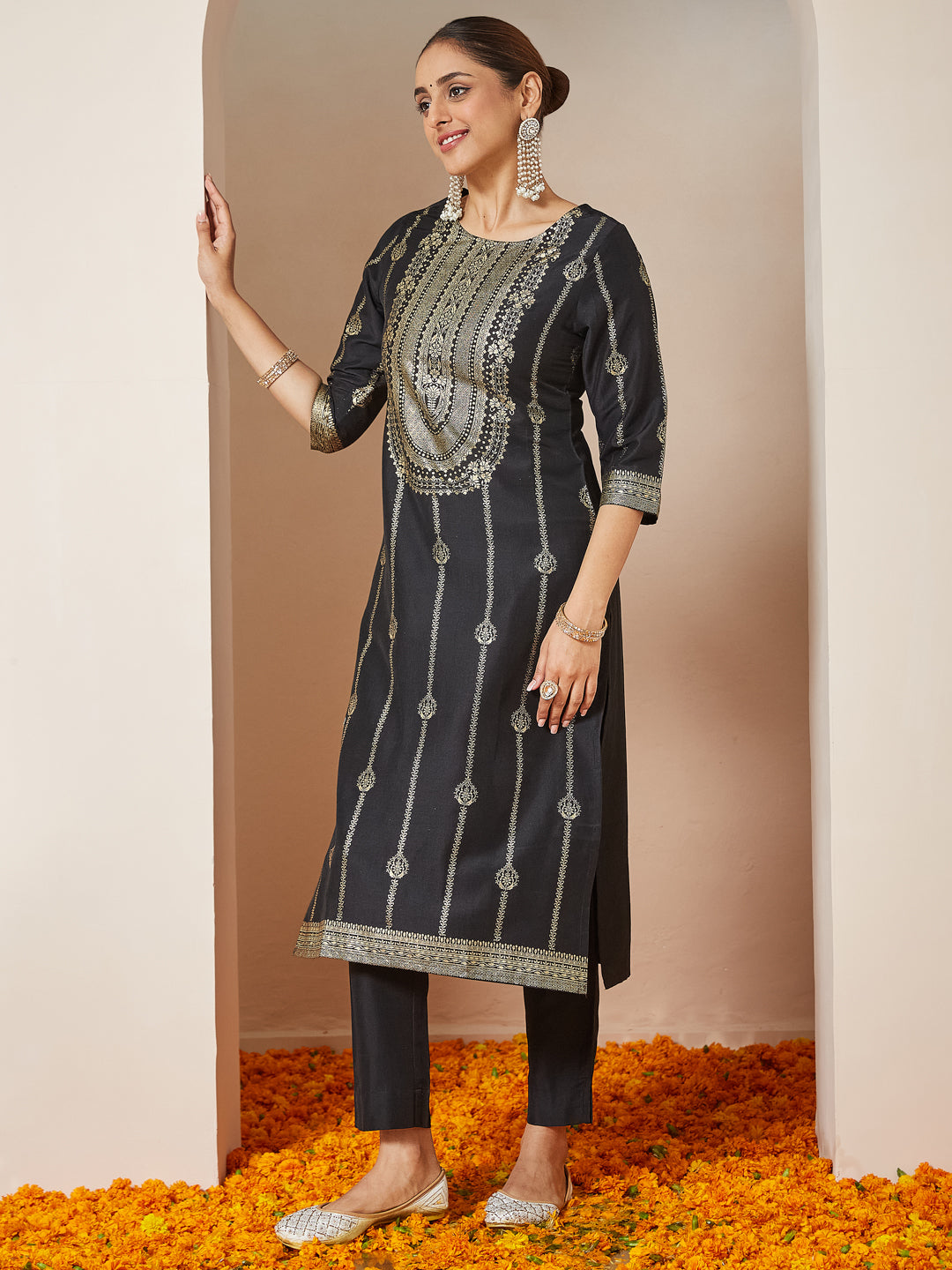 Janasya Women's Black Silk Blend Gold Printed Straight Kurta Set - qivii