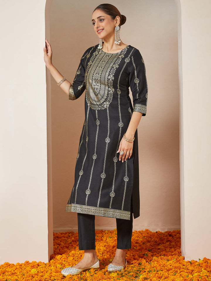 Janasya Women's Black Silk Blend Gold Printed Straight Kurta Set - qivii