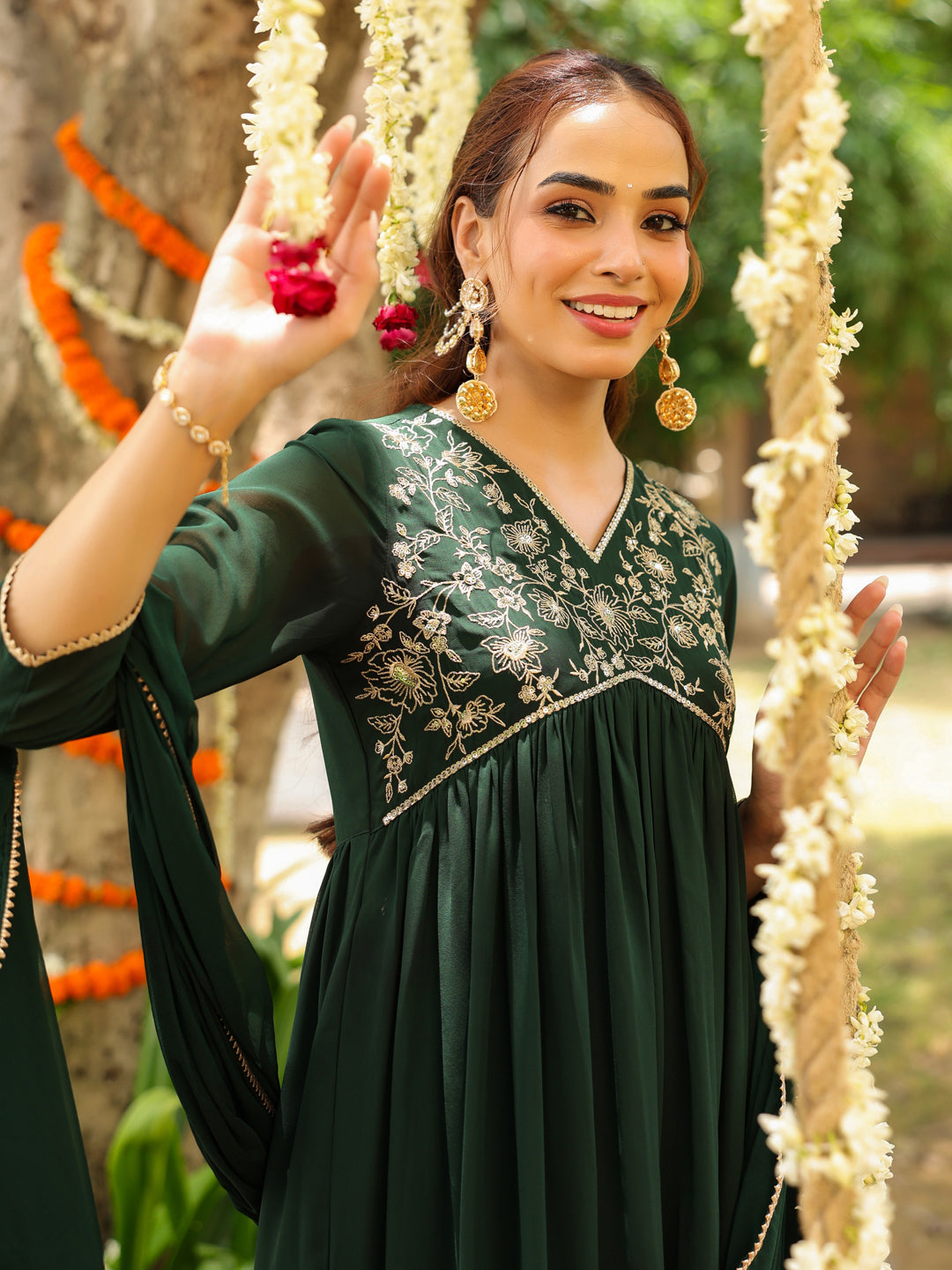 Janasya Women's Bottle Green Georgette Zari Yoke Embroidered A-line Kurta Set