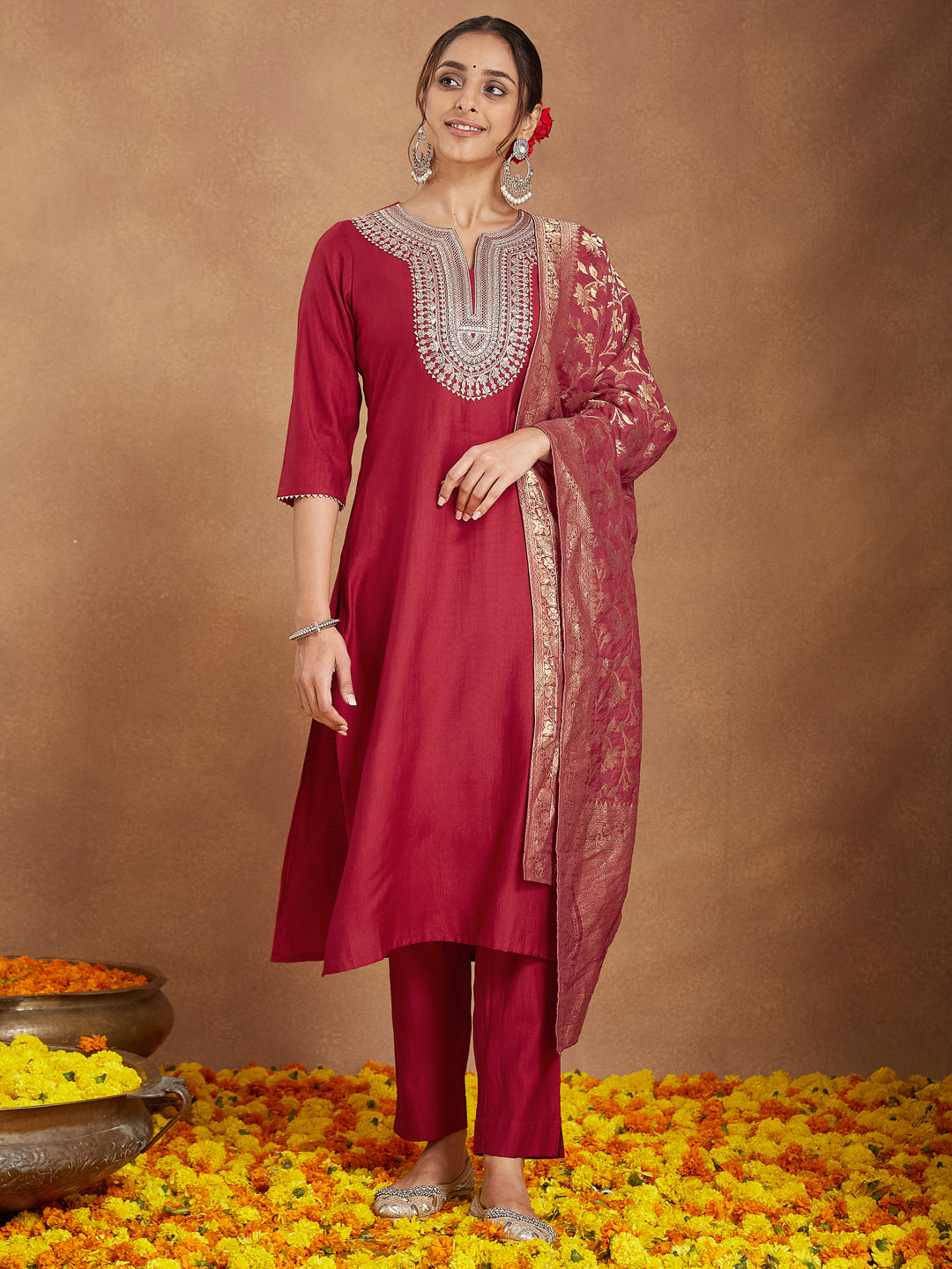 Janasya Women's Maroon Silk Blend Zari Embroidered Straight Kurta Set - qivii