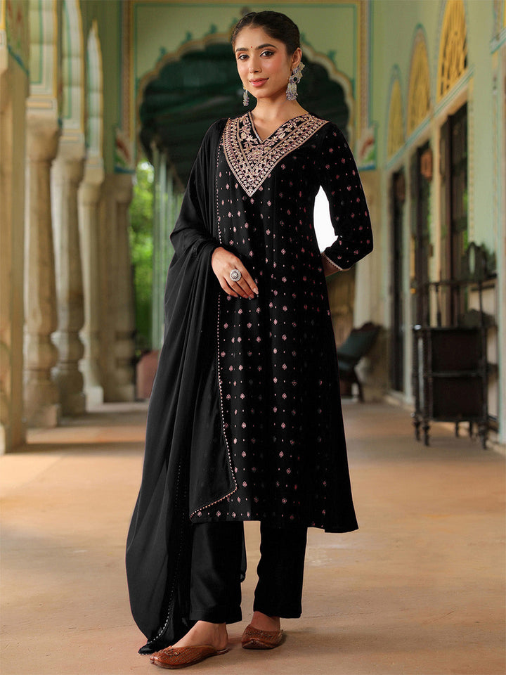 Janasya Women's Black Silk Blend Zari Yoke Embroidered Gold Printed Anarkali Kurta Set - qivii