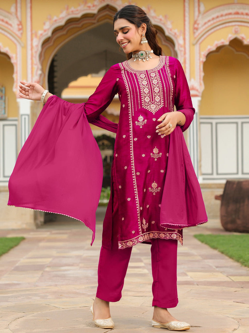 Janasya Women's Pink Silk Blend Zari Embroidered Straight Kurta Set