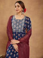 Janasya Women's Navy Blue Pure Cotton Yoke Embroidered Floral Printed Anarkali Kurta Set