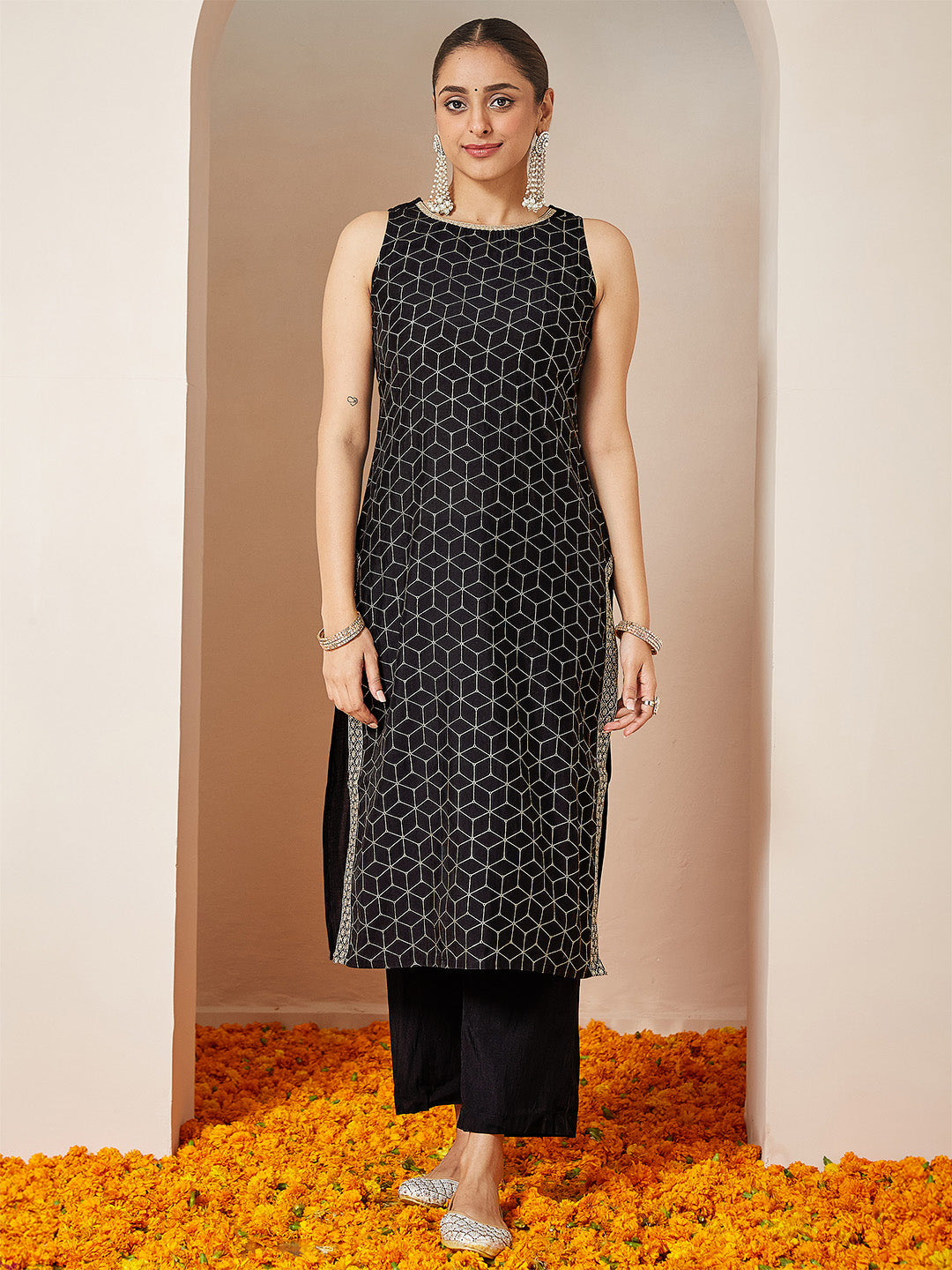 Janasya Women's Black Chanderi Silk Embellished Gold Printed Straight Kurta Set - qivii