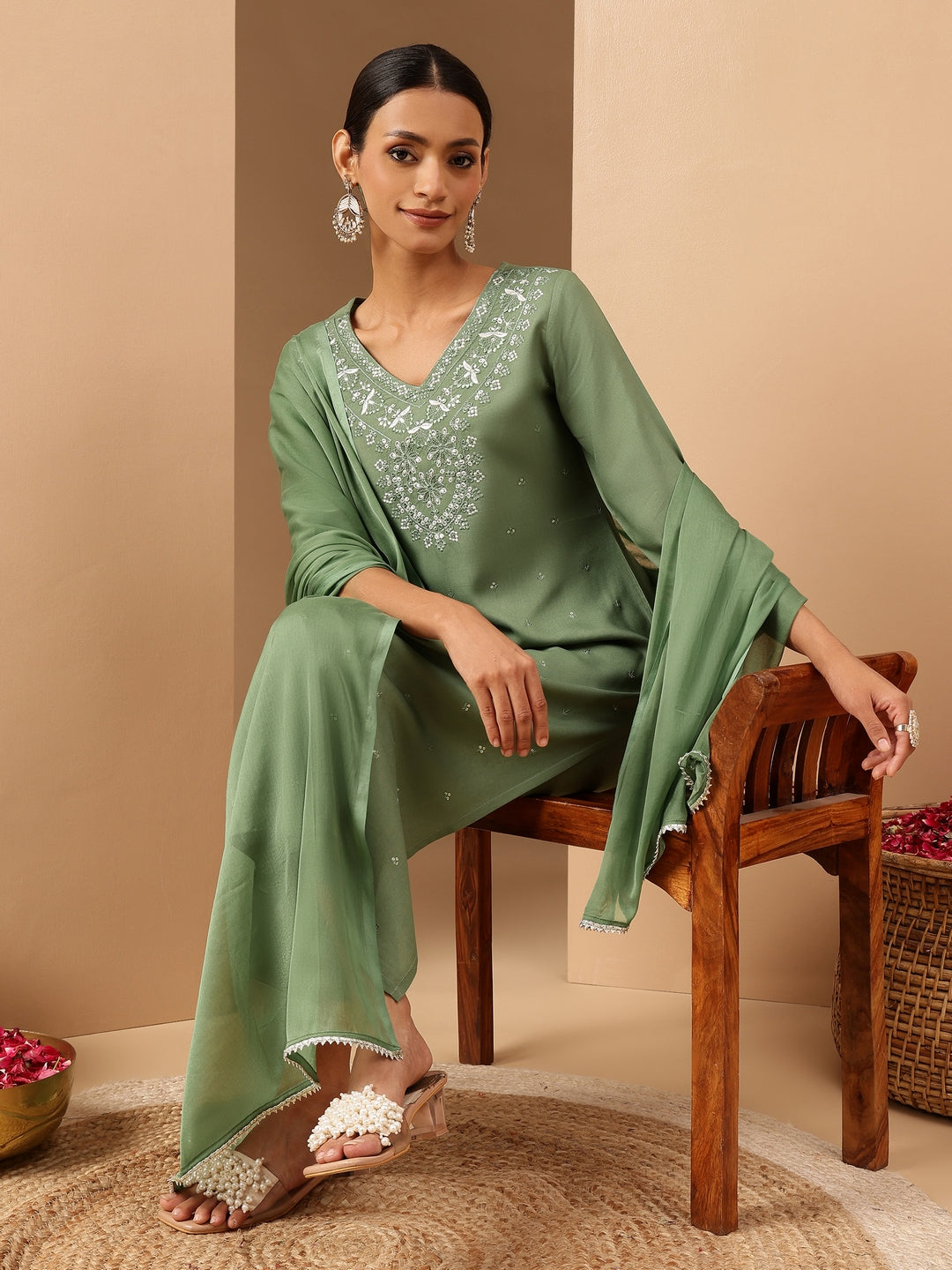 Janasya Women's Green Rayon Embroidery Straight Kurta Set - qivii