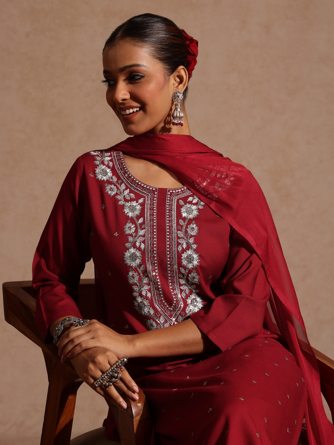 Janasya Women's Maroon Rayon Yoke Embroidered Sequinned Straight Kurta Set With Dupatta