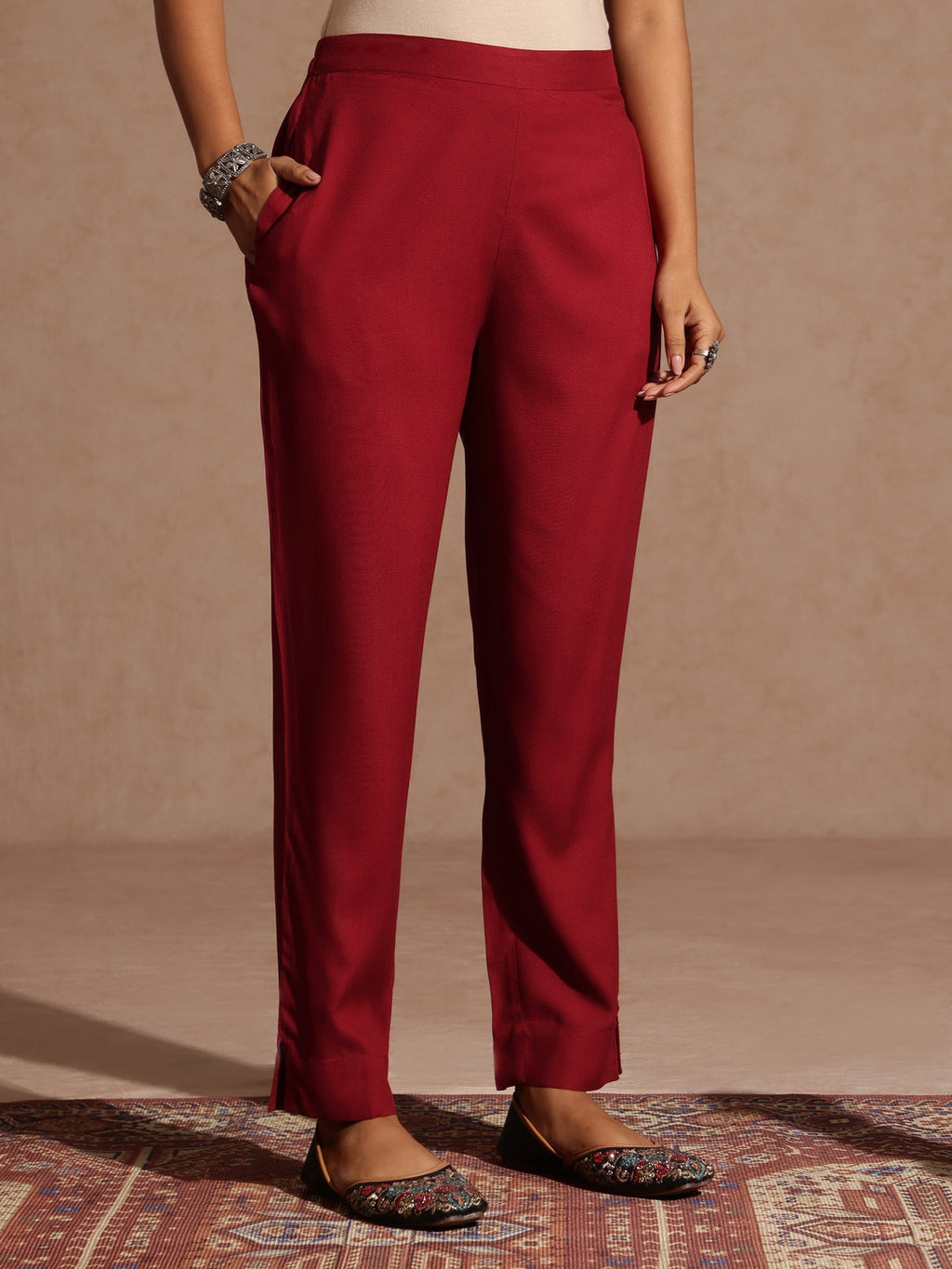 Janasya Women's Maroon Rayon Yoke Embroidered Sequinned Straight Kurta Set With Dupatta