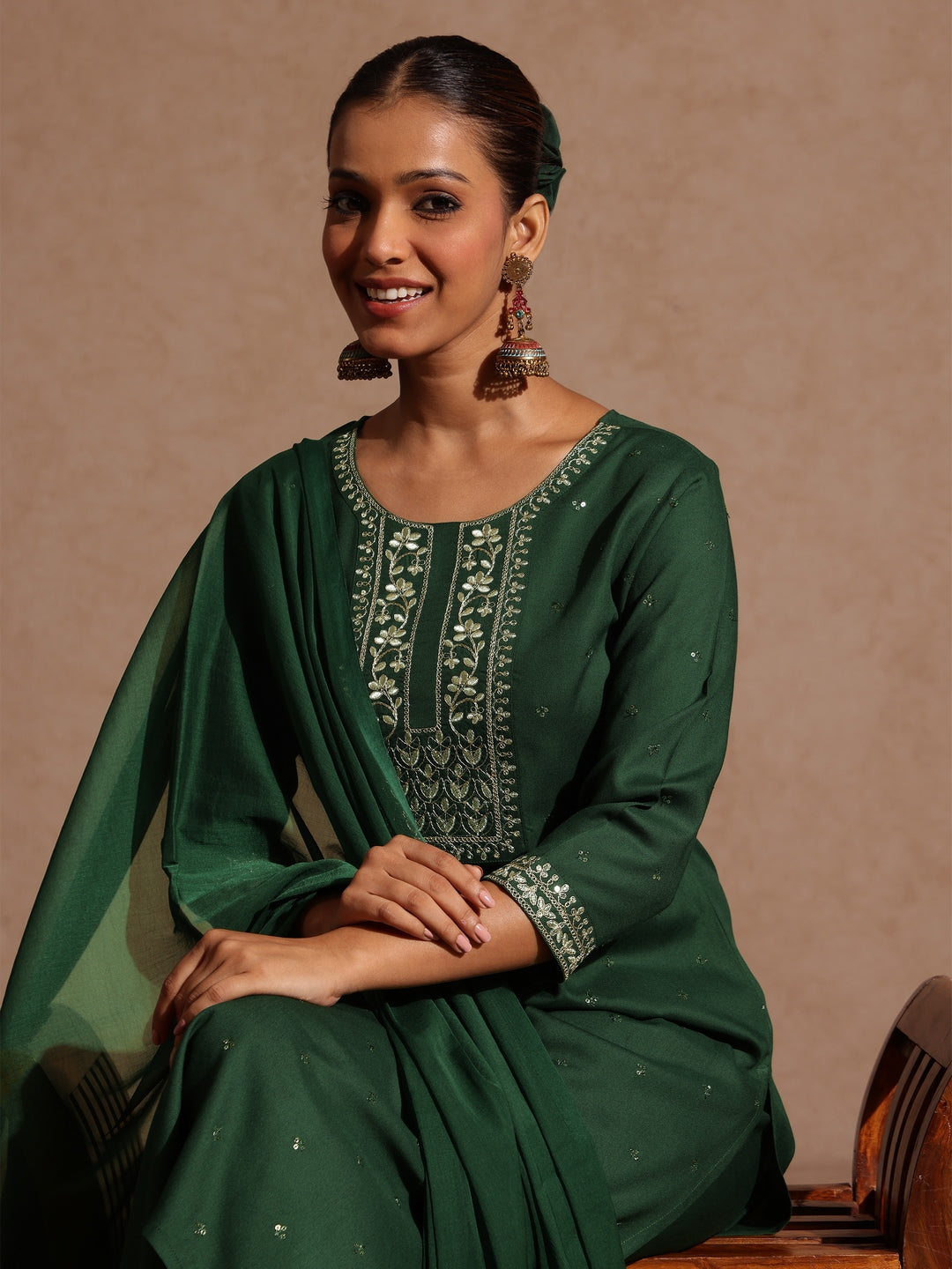 Janasya Women's Green Rayon Yoke Embroidered Sequinned Straight Kurta Set With Dupatta