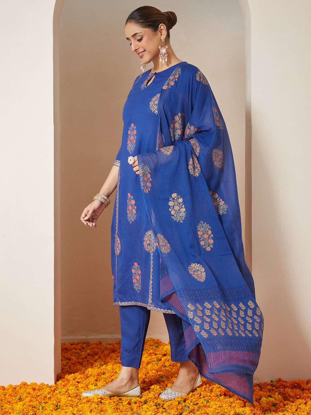 Janasya Women's Royal Blue Rayon Gold Floral Printed Straight Kurta Set - qivii