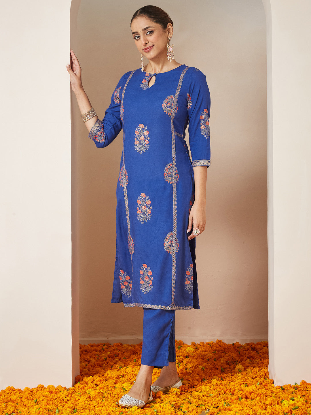 Janasya Women's Royal Blue Rayon Gold Floral Printed Straight Kurta Set - qivii