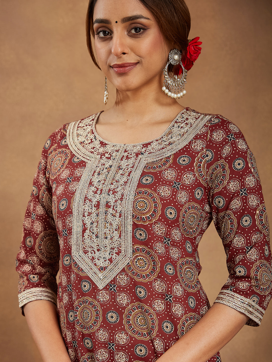 Janasya Women's Maroon Pure Cotton Ethnic Motifs Printed Straight Kurta Set