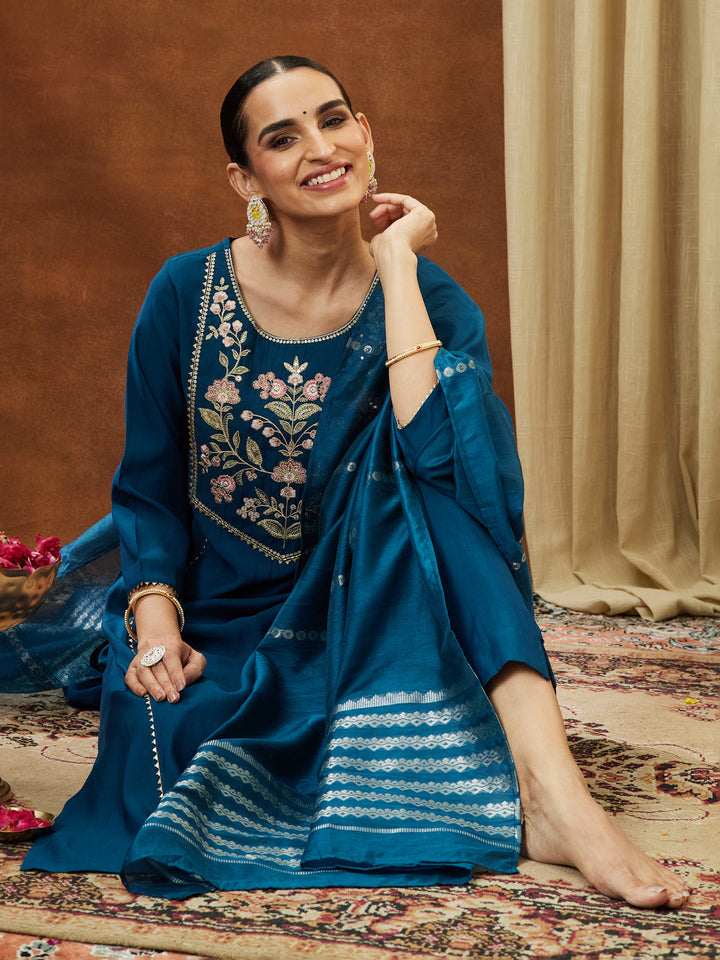 Janasya Women's Teal Blue Chanderi Silk Yoke Embroidered Straight Kurta Set - qivii