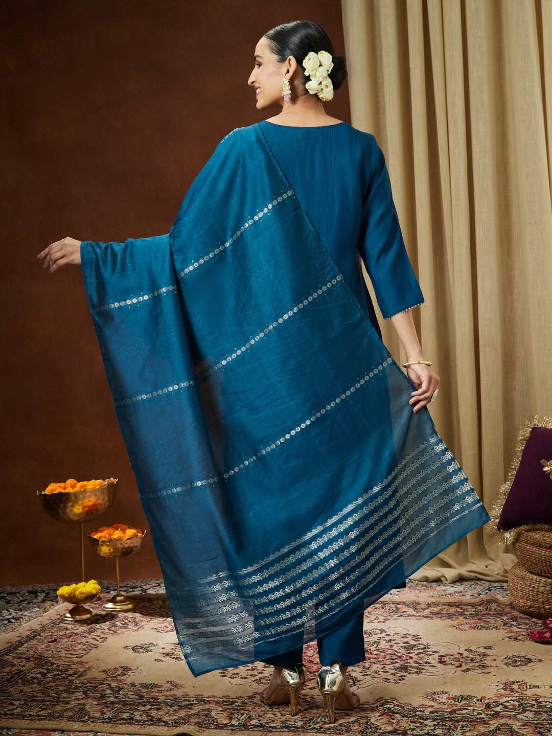 Janasya Women's Teal Blue Chanderi Silk Yoke Embroidered Straight Kurta Set