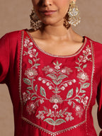 Janasya Women's Maroon Chanderi Silk Zari Yoke Embroidered Straight Kurta Set