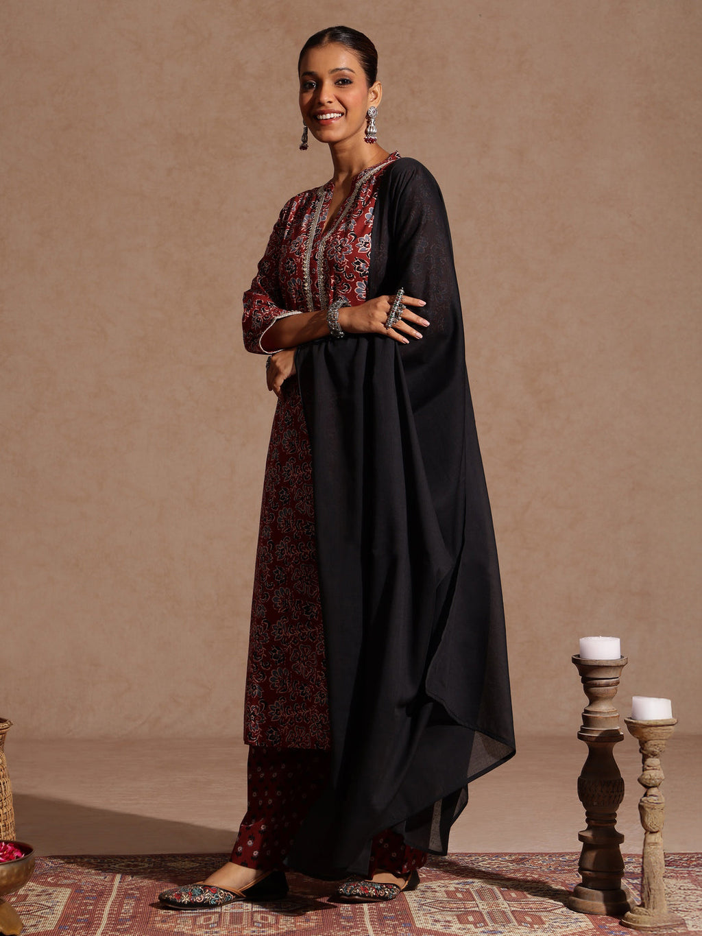 Janasya Women's Maroon Pure Cotton Floral Printed Straight Kurta Set