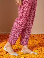 Janasya Women's Pink Pure Cotton Embellished Floral Printed A-line Kurta Set