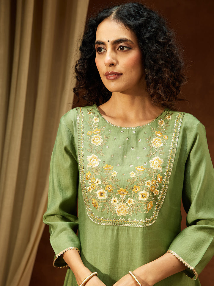 Janasya Women's Sage Green Silk Blend Zari Yoke Embroidered Straight Kurta Set - qivii