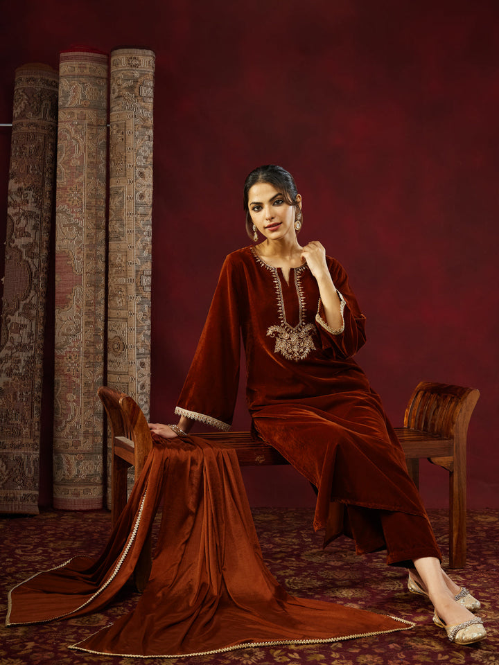 Janasya Women's Brown Velvet Zari Yoke Embroidered Straight Kurta Set