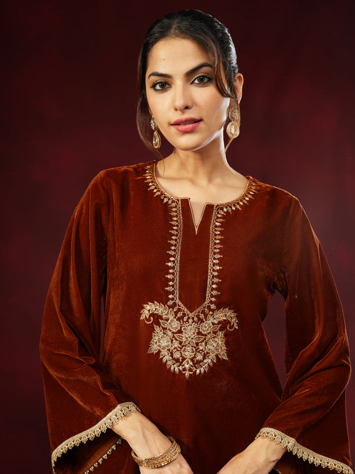 Janasya Women's Brown Velvet Zari Yoke Embroidered Straight Kurta Set