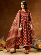 Janasya Women's Brown Pure Cotton Floral Printed A-line Kurta Set