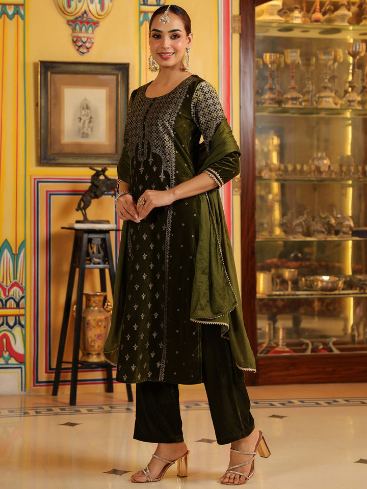 Janasya Women's Olive Green Velvet Gold Foil Printed Straight Kurta Set