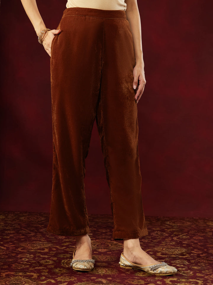 Janasya Women's Brown Velvet Embellished Straight Kurta Set