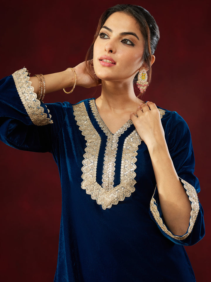 Janasya Women's Teal Blue Velvet Embellished Straigh Kurta Set