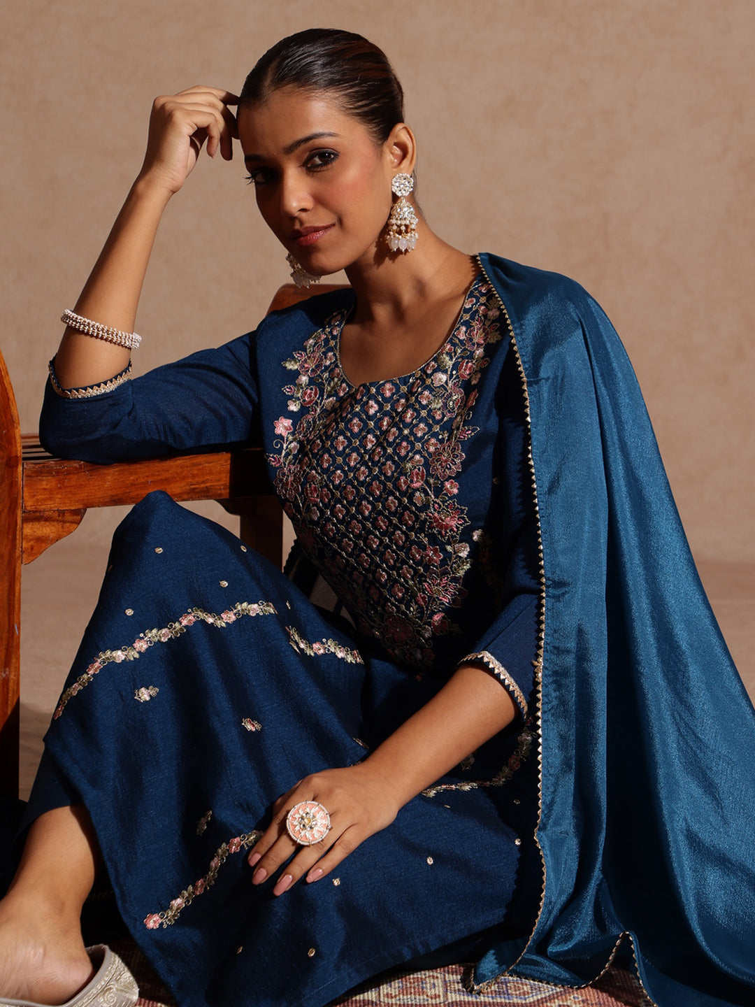 Janasya Women's Teal Blue Silk Blend Zari Embroidered Straight Kurta Set - qivii