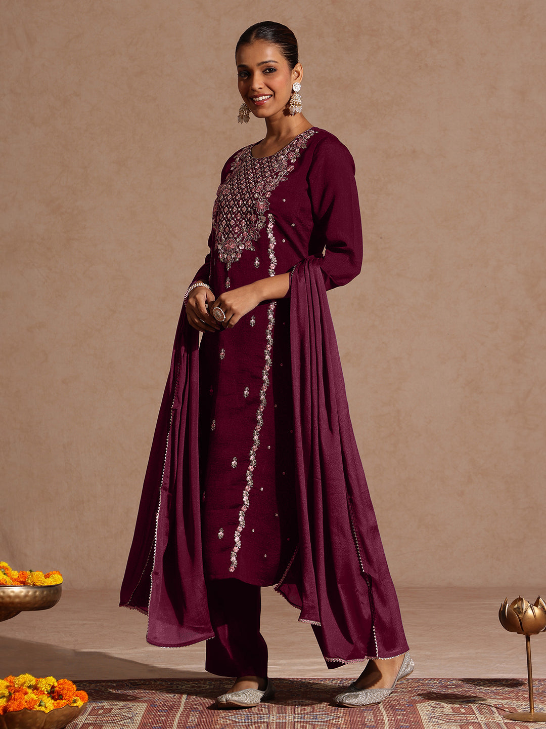 Janasya Women's Maroon Silk Blend Embroidered Straight Kurta Set - qivii