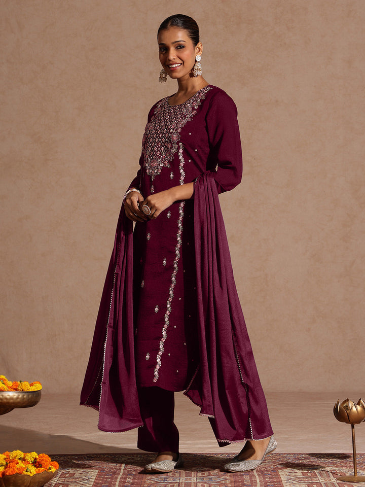 Janasya Women's Maroon Silk Blend Embroidered Straight Kurta Set - qivii