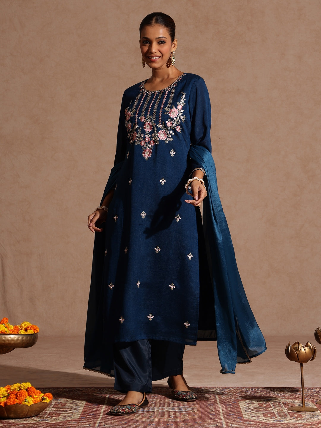 Janasya Women's Teal Blue Silk Blend Embroidered Straight Kurta Set - qivii