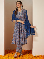 Janasya Women's Blue Pure Cotton Yoke Design Floral Printed A-line Kurta Set