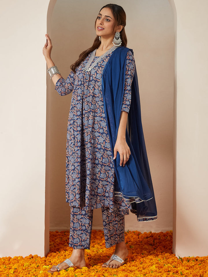 Janasya Women's Blue Pure Cotton Yoke Design Floral Printed A-line Kurta Set - qivii