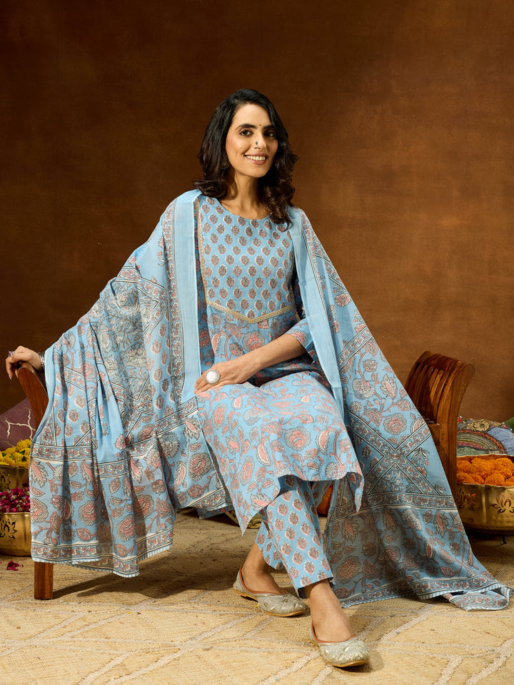 Janasya Women's Light Blue Pure Cotton Floral Printed Straight Kurta Set - qivii