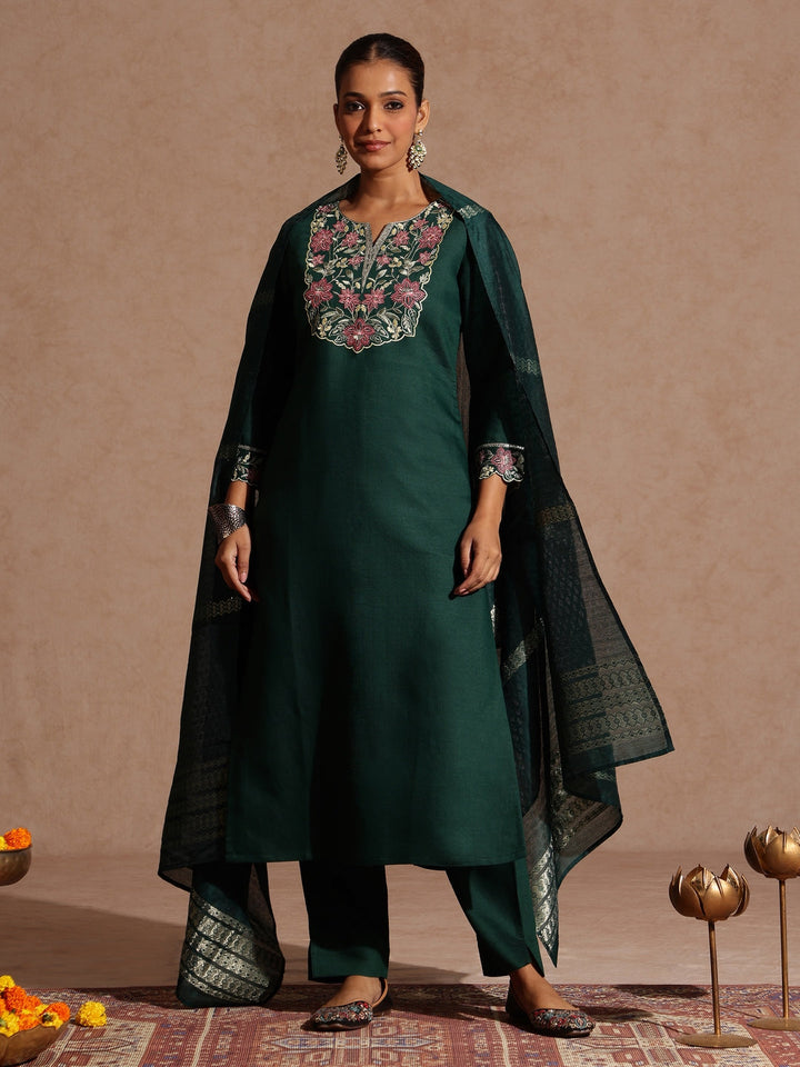 Janasya Women's Bottle Green Silk Blend Yoke Embroidered Straight Kurta Set - qivii