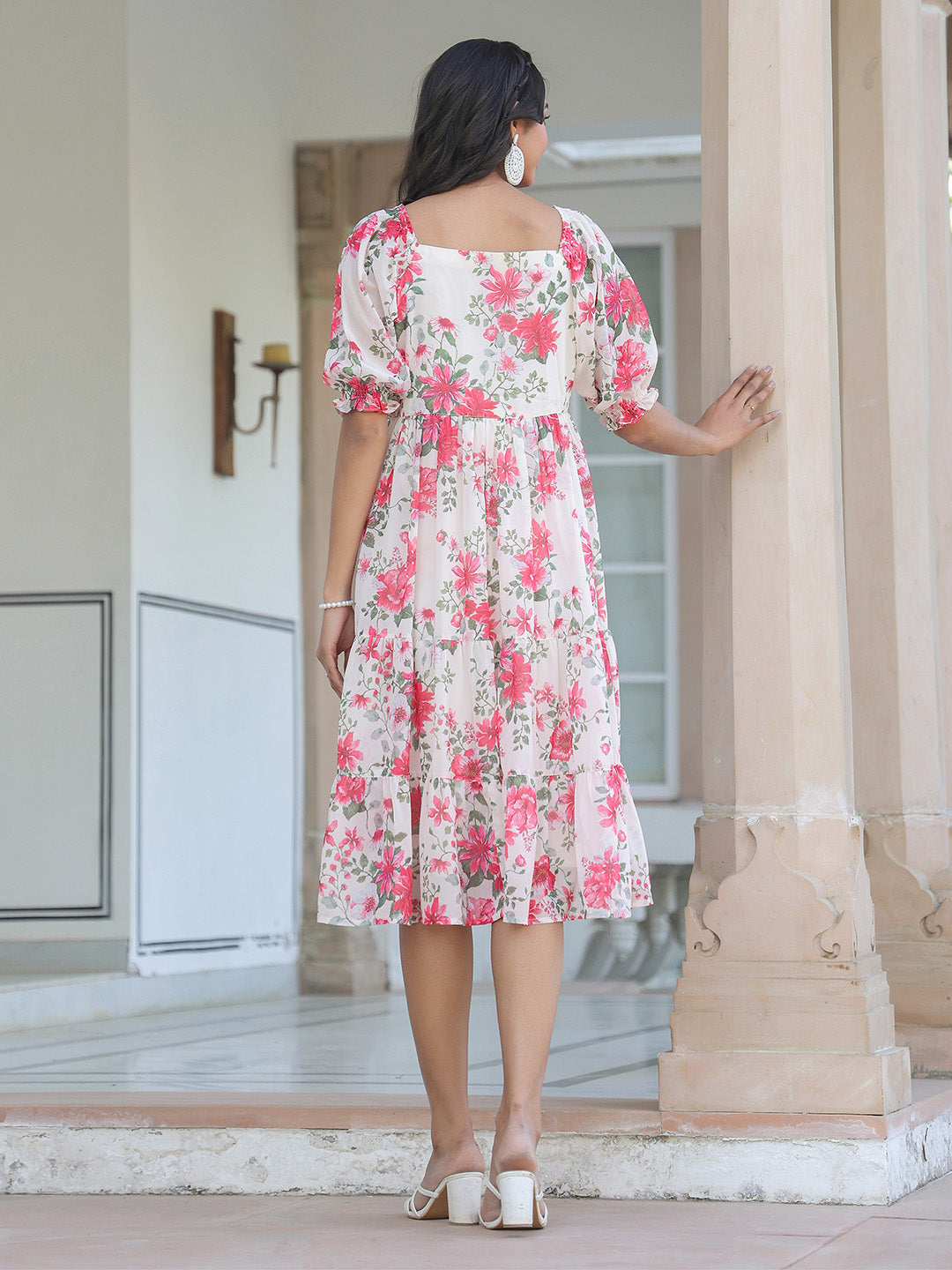 Cream Georgette Floral Printed Tiered Dress - qivii