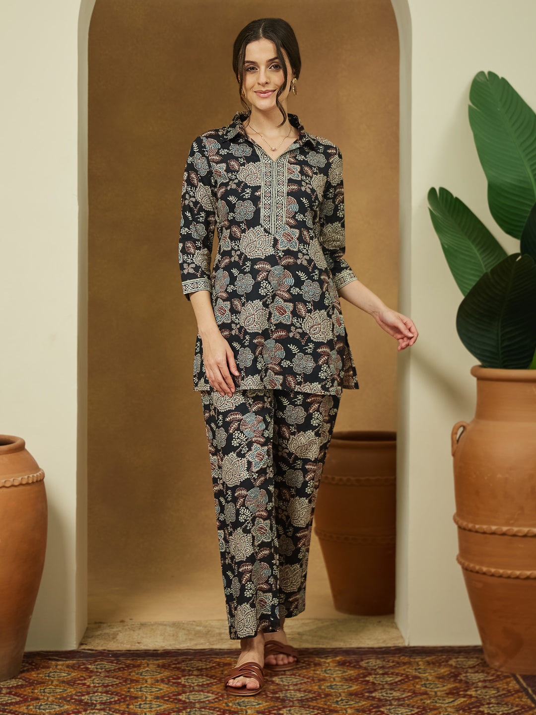 Janasya Women's Black Pure Cotton Floral Printed Straight Co-ord Set