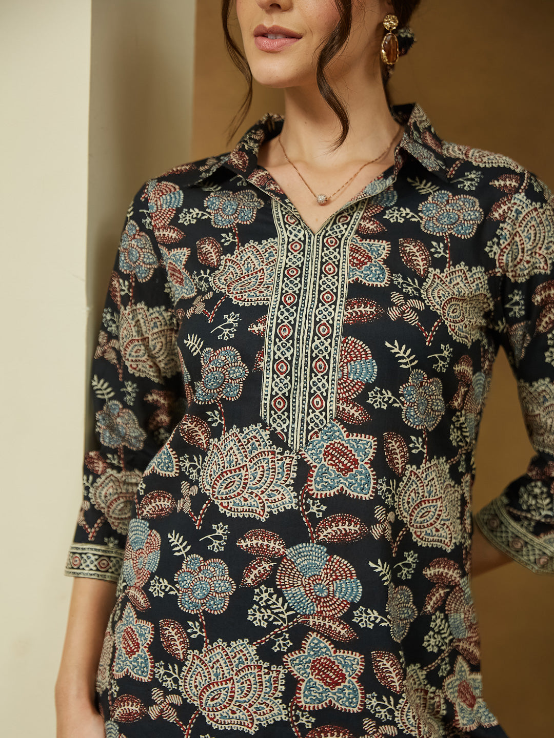 Janasya Women's Black Pure Cotton Floral Printed Straight Co-ord Set