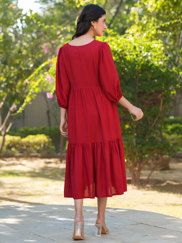 Red Rayon Solid Tiered Dress - qivii