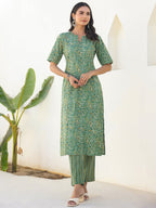 Green Pure Cotton Paisley Printed Straight Kurta Set
