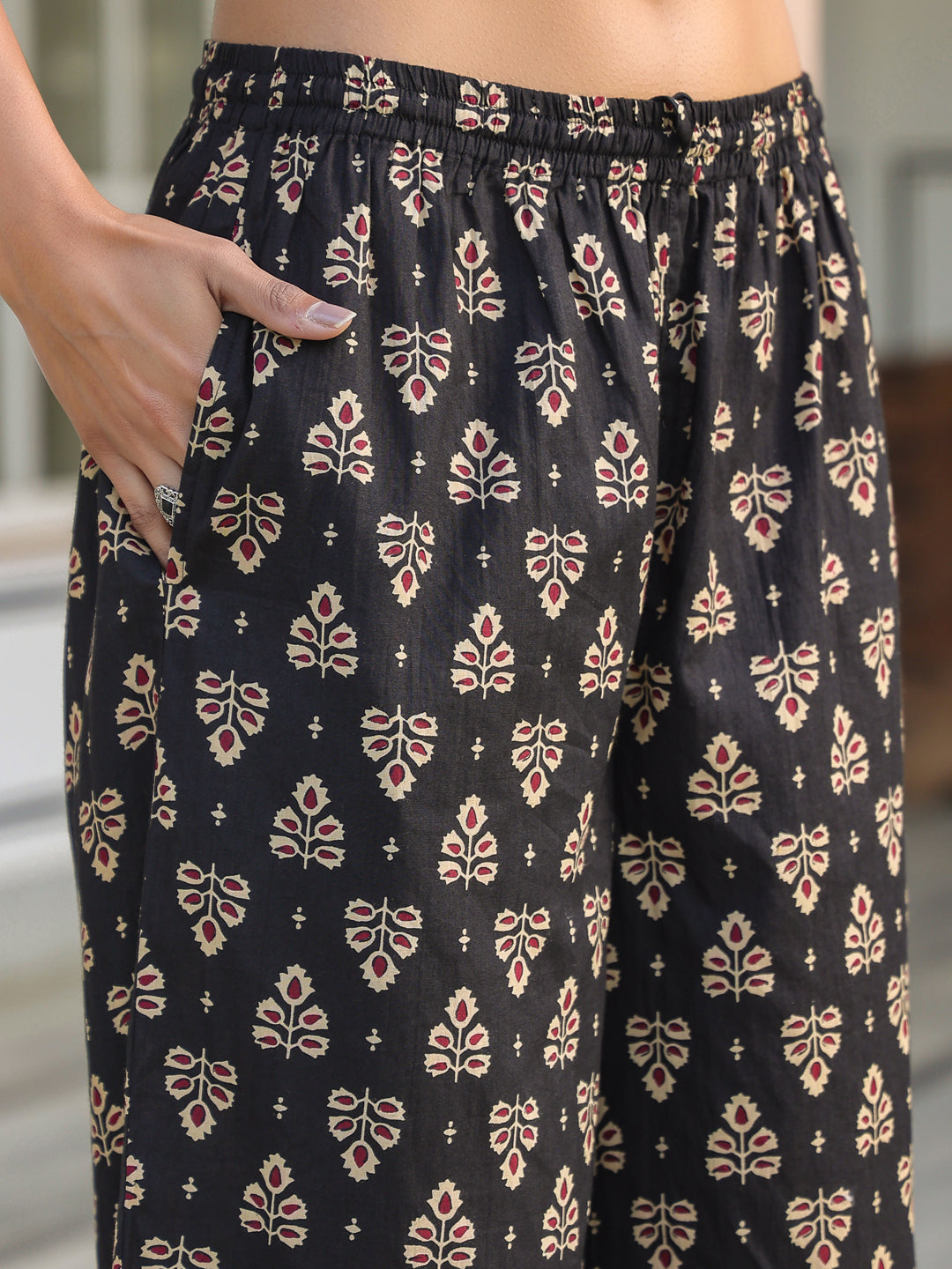 Black Pure Cotton Floral Printed Straight Kurta Set